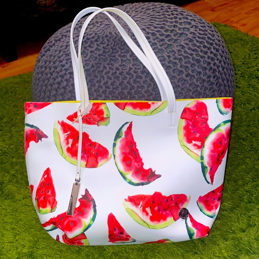 Vince Camuto Tote Bag w/abstract watermelon pattern